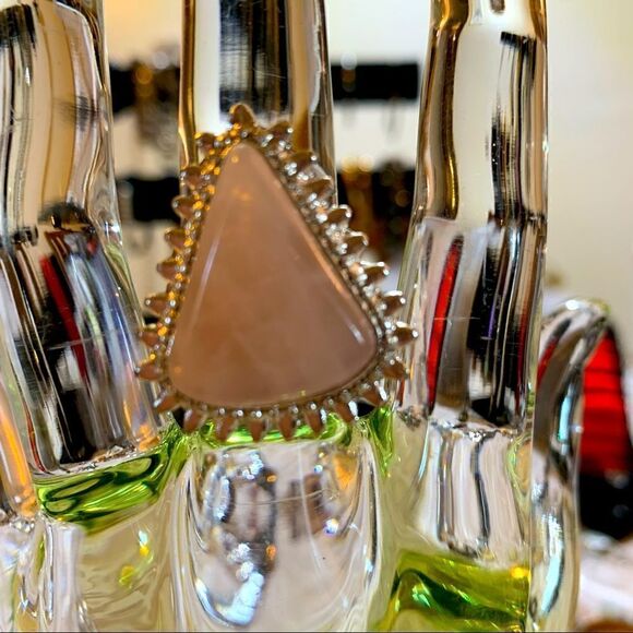 Rose Quartz Ring Silver Tone Band Sz 7.5 - Picture 4 of 6